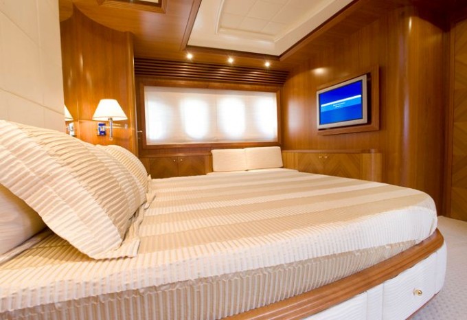 Yacht YUMI -  Master Cabin 2